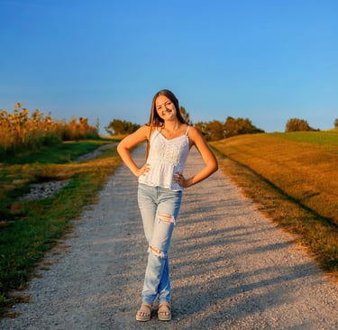 Manheim PA Senior Pictures Photographer. Lancaster PA senior pictures photographer