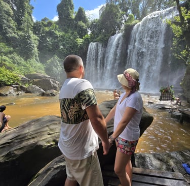 para przy Kulen Waterfall