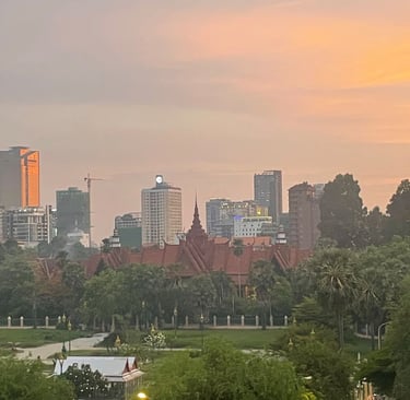 Zachód słońca nad Phnom Penh