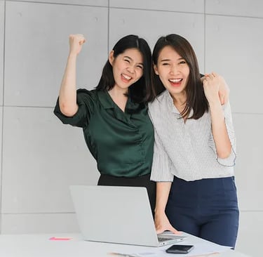 Friends at work: Image by Canva