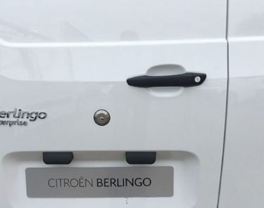 Van slam lock