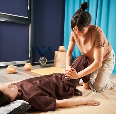 Aromatherapy massage therapy at Peace and Pamper Spa Perumbakkam