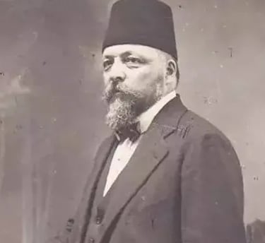 Mehmet Emin Yurdakul Kimdir?
