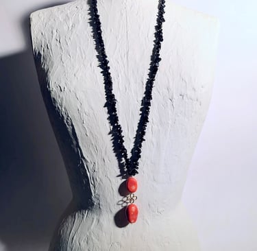 collana-capri-con-corallo-naturale-onice-icona-mediterranea