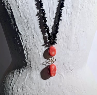 collana-capri-con-corallo-naturale-onice-icona-mediterranea