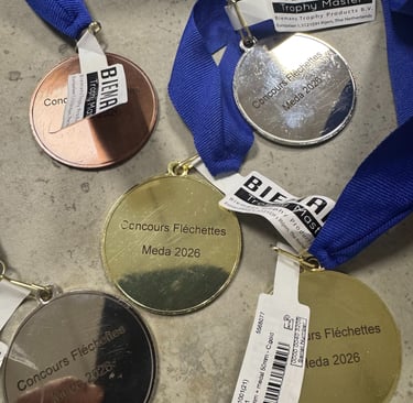 Trophée et médailles gravées