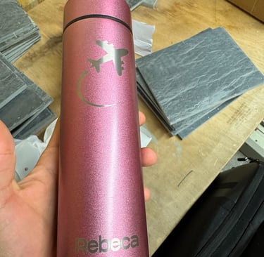 Gravure Laser mug bouteille isotherme
