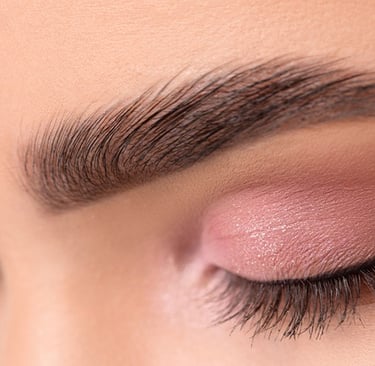 Isparta microblading ile doğal kaş tasarımı - Esin Orhan Güzellik Merkezi