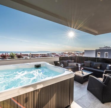 Jacuzzi Marbella 2 - landscaping Marbella
