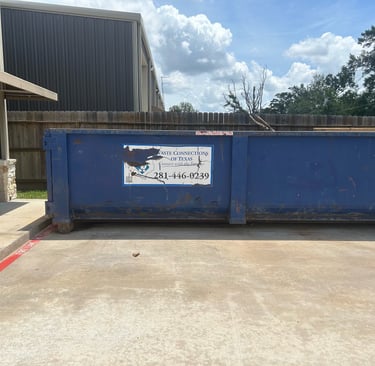 Dumpster after Rust and Dirt Stains have been removed