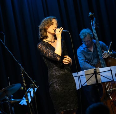 Franziska Graz mit dem Franziska Eberl Quintett im Leeren Beutel Regensburg