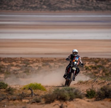 moto rally paysage mer sable durant voyage