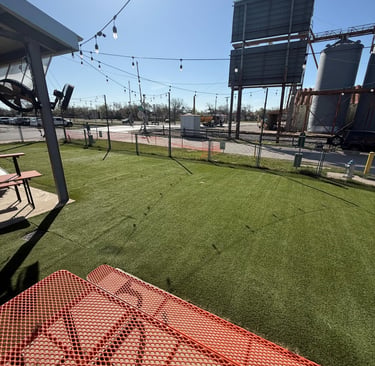 Royse City Texas restaurant with outdoor turf cleaning