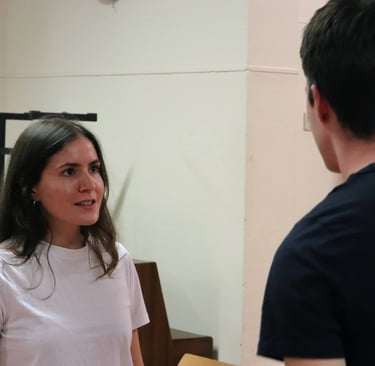 Imagen de Ana Gómez actuando