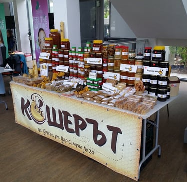 пчелен мед, прополис, перга, пчелно млечице