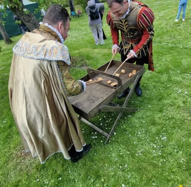 Samuraju lazdeles Burbiškių tulpių žydėjimo šventė lauko žaidimų nuoma 