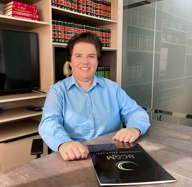 foto da advogada paula brum