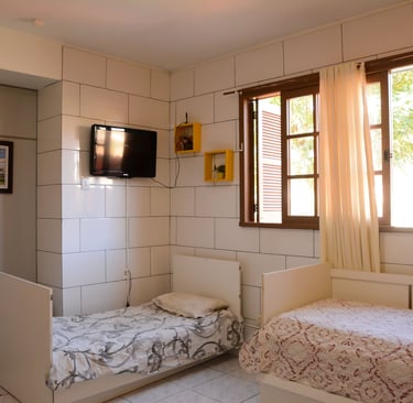 Quarto Duplo com TV