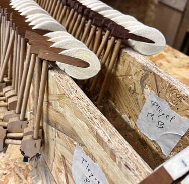 Regarnissage têtes de marteaux de pianos