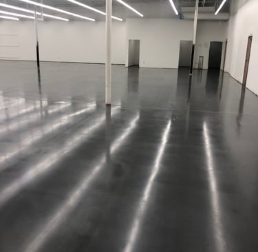 <img src="storefront.jpg" alt="Updated retail storefront with new glass doors and modern signage in Dallas">