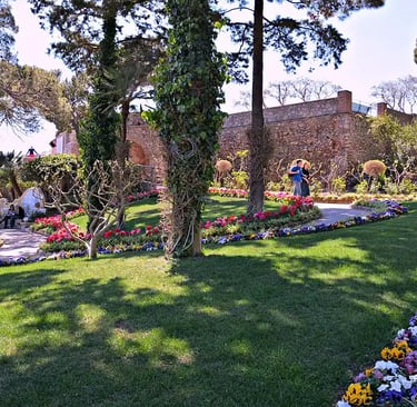Gardens of Augustus (Giardini di Augusto), Italy. Mentnafunangann, CC BY-SA 4.0 via Wikimedia Common