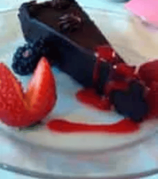 2004 Benefit - cake