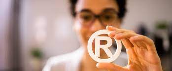 obrigação de registrar a marca