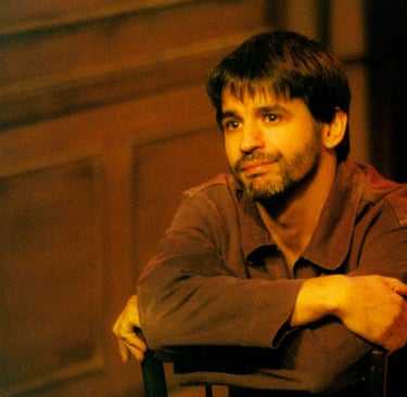 Ator Fabiano Medeiros - Teatro - "Toda nudez será castigada", "Armazém Companhia de Teatro"