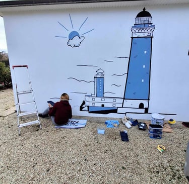 Photo du chantier de la fresque murale du phare par Eva Girardeau