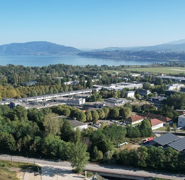 Panorama sur Chambéry et la plaine de Savoie, zone d'activités BtoB
