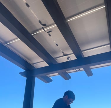 Rooftop solar array installed in Loreto BCS for reliable home power and lower CFE bills.