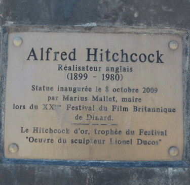 Que faire à Dinard Statue Alfred Hitchcock