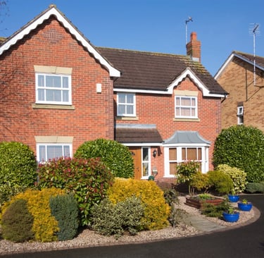 custom flower bed landscaping