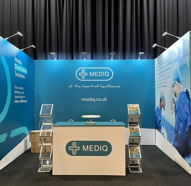 Simple T3 Exhibition Stand Backdrop