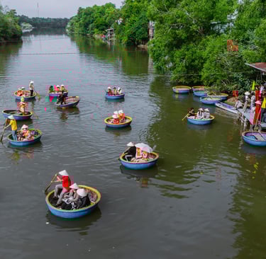 Tour thuyền thúng Phú Quốc trên sông Cửa Cạn