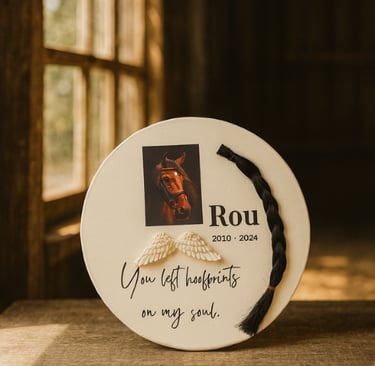 horse memorial stone with horse mane braid