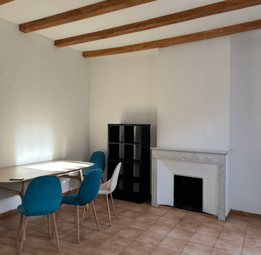 Projet de rénovation La Ciotat avant travaux avec cheminée. Optimisation d'espace