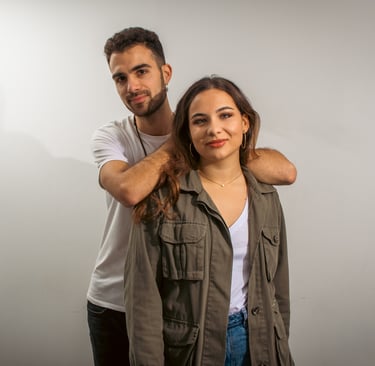 fotografía de una pareja en un estudio