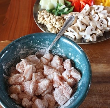raw chicken tossed in corn starch