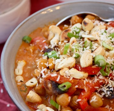 chickpea curry with coconut and cashews