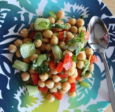 Asian chickpea salad