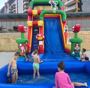 mario theme bouncy castle, mario bouncy