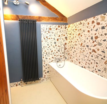 Spacious 'soaking' bathroom