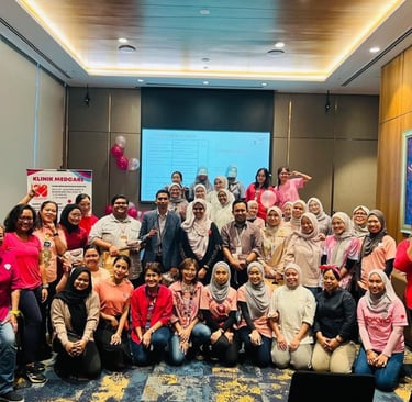 Klinik Medcare team offering compassionate healthcare services in Malaysia