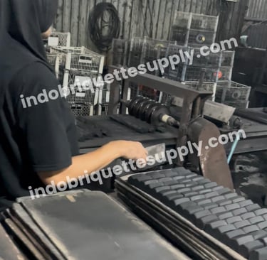 hand made Indonesia coconut charcoal briquette shisha