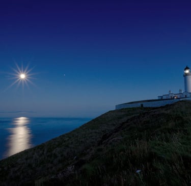 Full moonrise Mull of Galloway Lighthouse