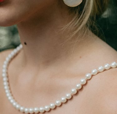 Ultimate Necklace Guide/ Style, Trends, Materials & Care Tips