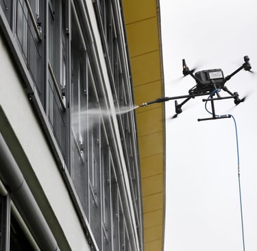 pastato plovimas dronu