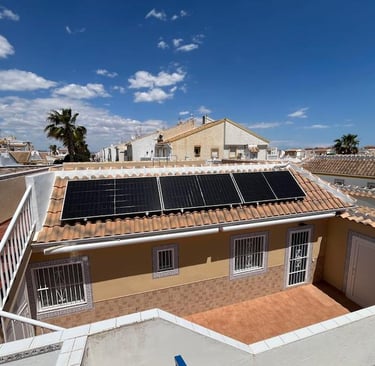 Aurea Luxe General Construction deutsche Solar Installation in La Marina Costa Blanca