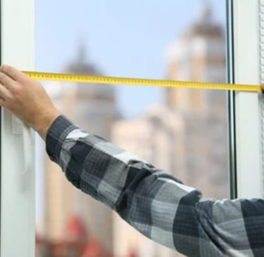 Measuring window blinds